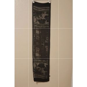 Vintage Viscosa & Silk Scarf/Shawl from Italy.